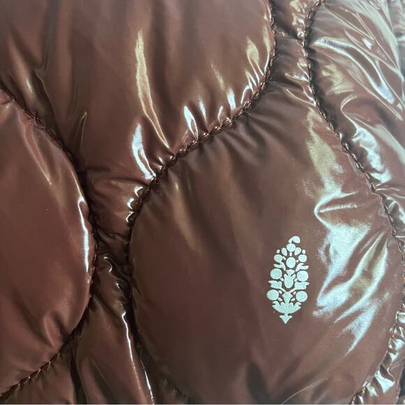 FP MOVEMENT by FREE PEOPLE NWT Shine Carryall Bag | Nutshell Cocoa Brown - Picture 4 of 7